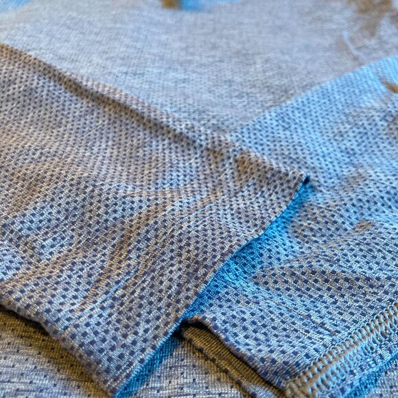 Lululemon Metal Vent Tech 2.0 Long Sleeve, Mens Size S, Blue, EUC - Picture 7 of 9